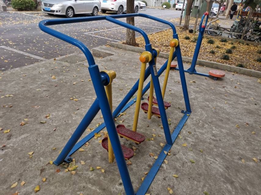 漫步機(jī) 漫步機(jī)