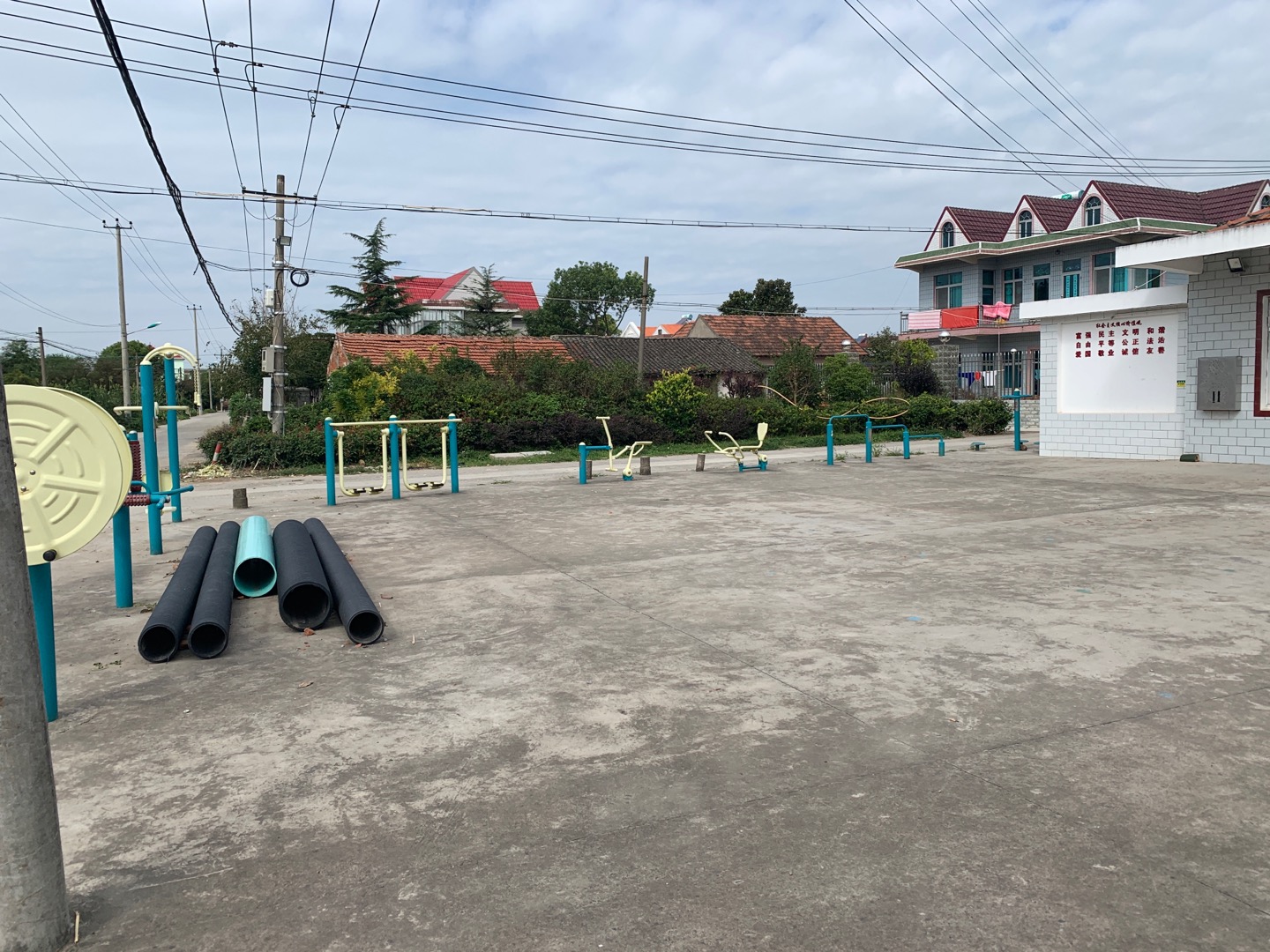 豎新鎮(zhèn)時橋村健身點二