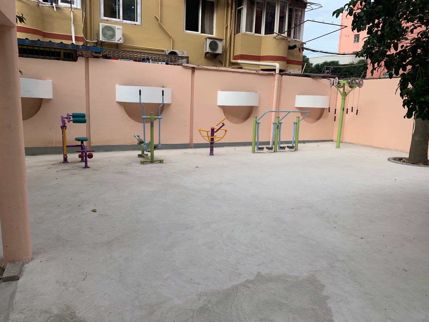 菏澤路25弄健身點(diǎn)