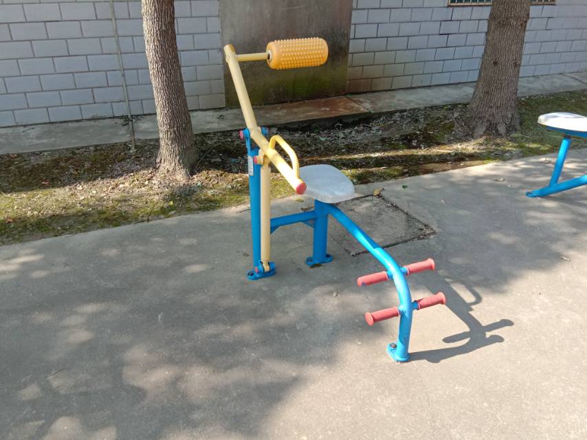 腹背鍛煉器 腹背鍛煉器