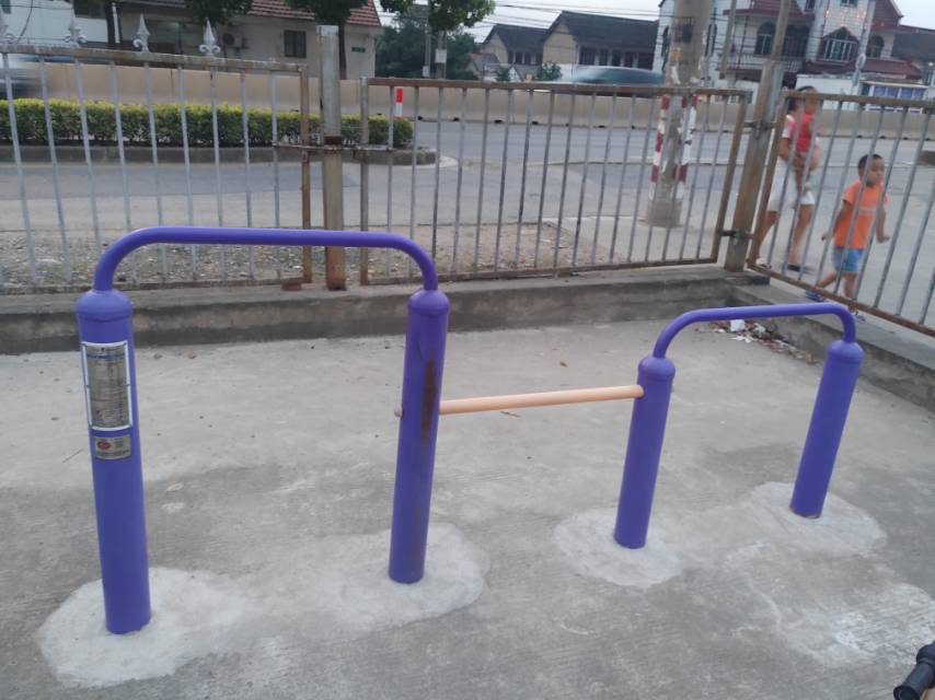 彈振壓腿器 彈振壓腿器