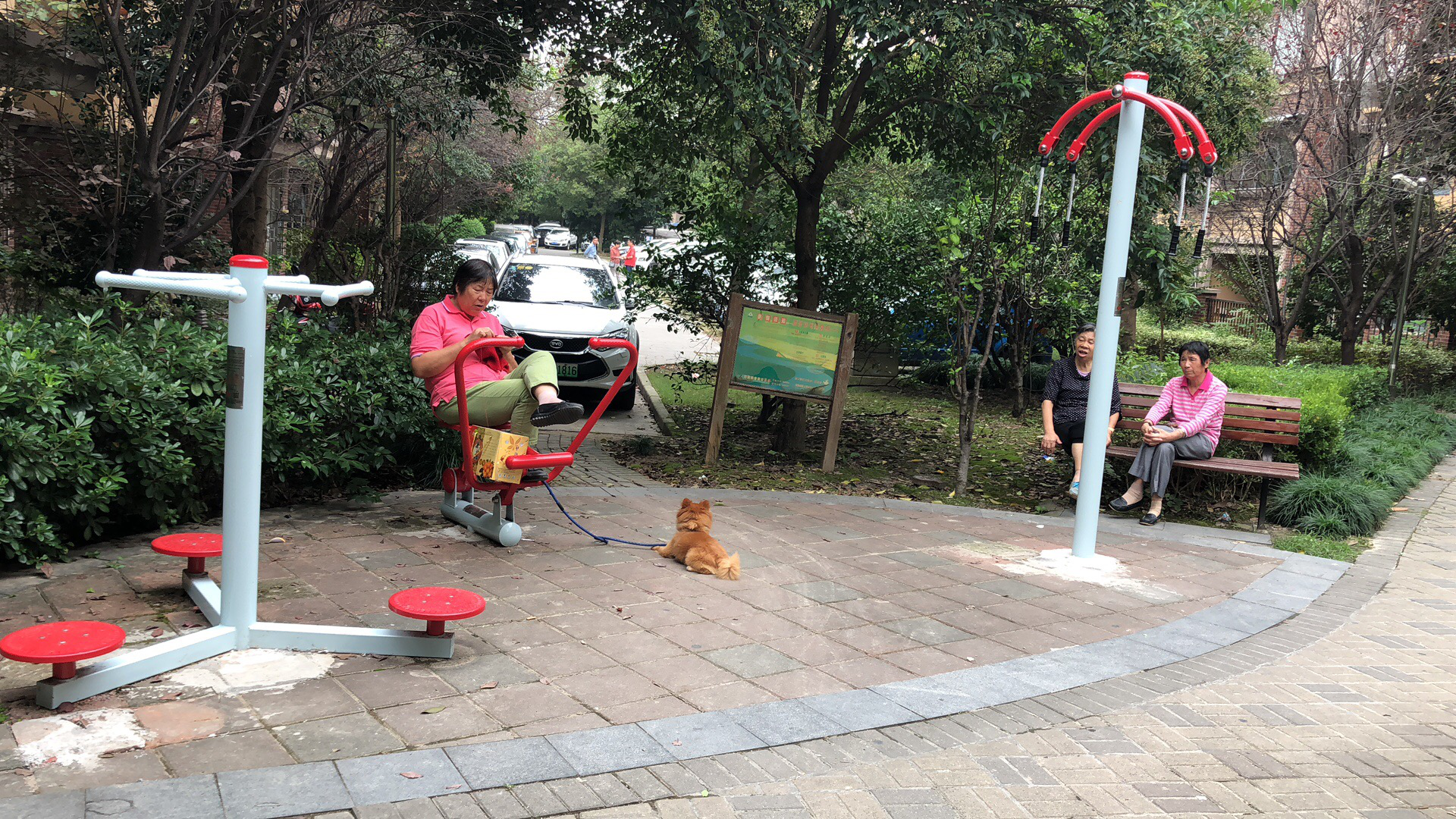 振東一居健身點(diǎn)