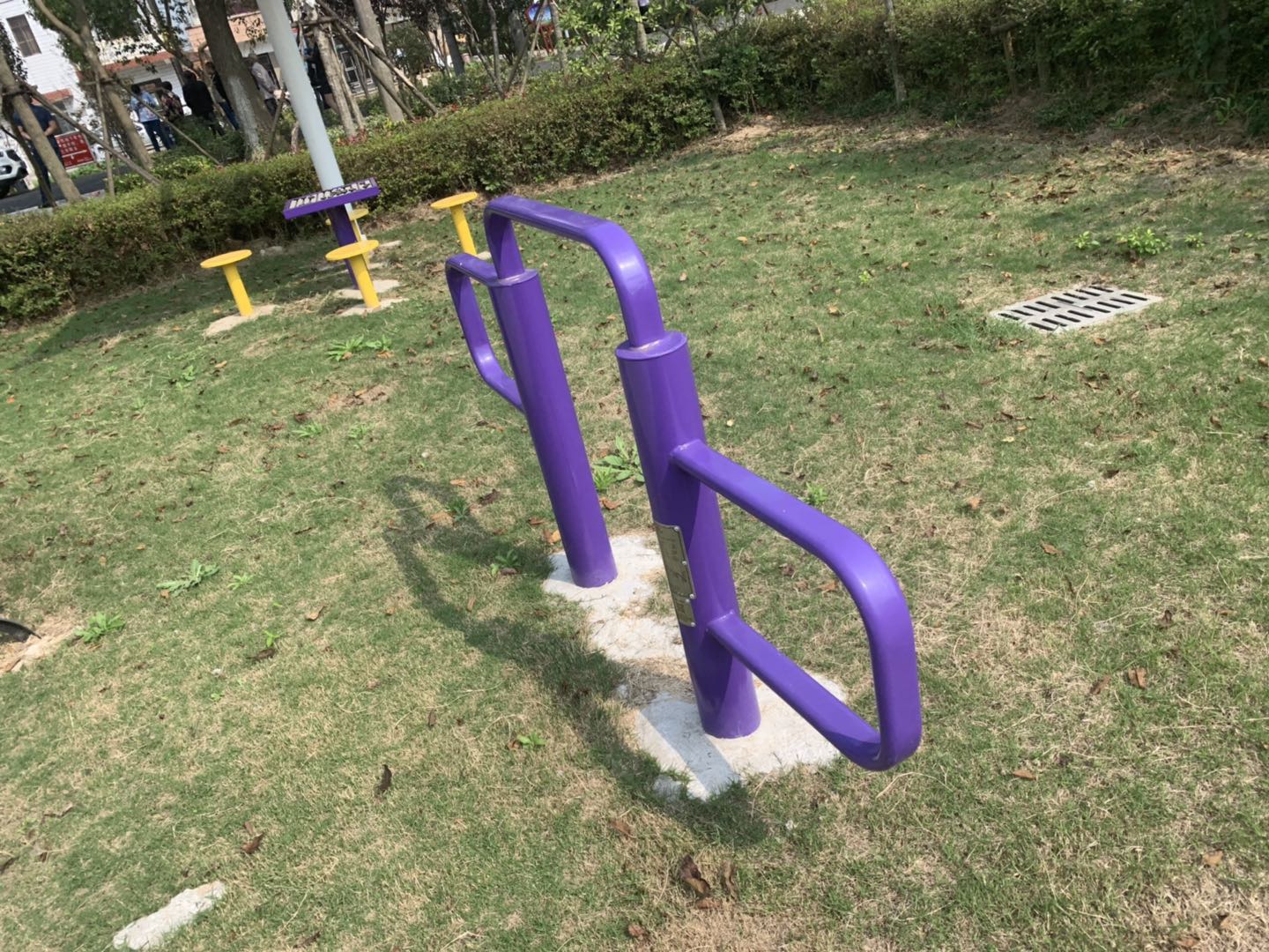 彈振壓腿器 彈振壓腿器