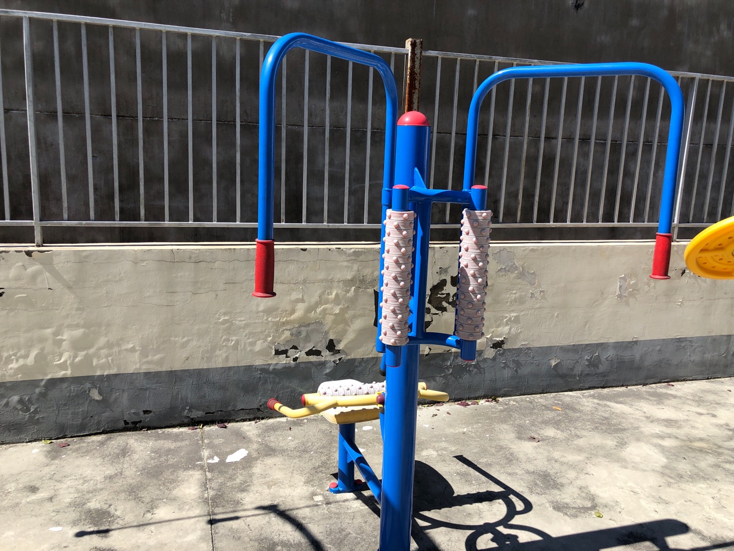 腰背按摩器 腰背按摩器