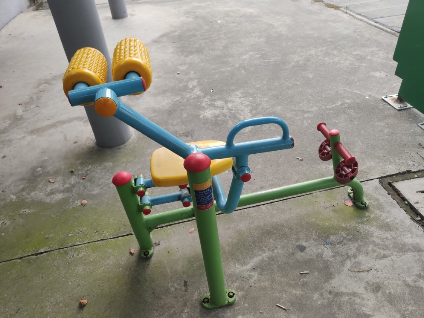 腹背鍛煉器 腹背鍛煉器