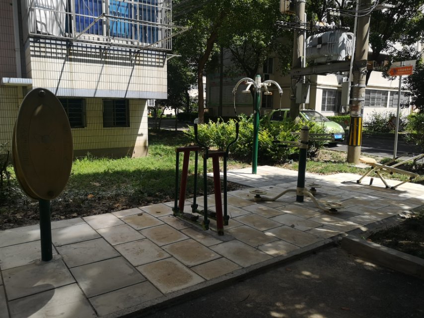 金桂小區(qū)健身點