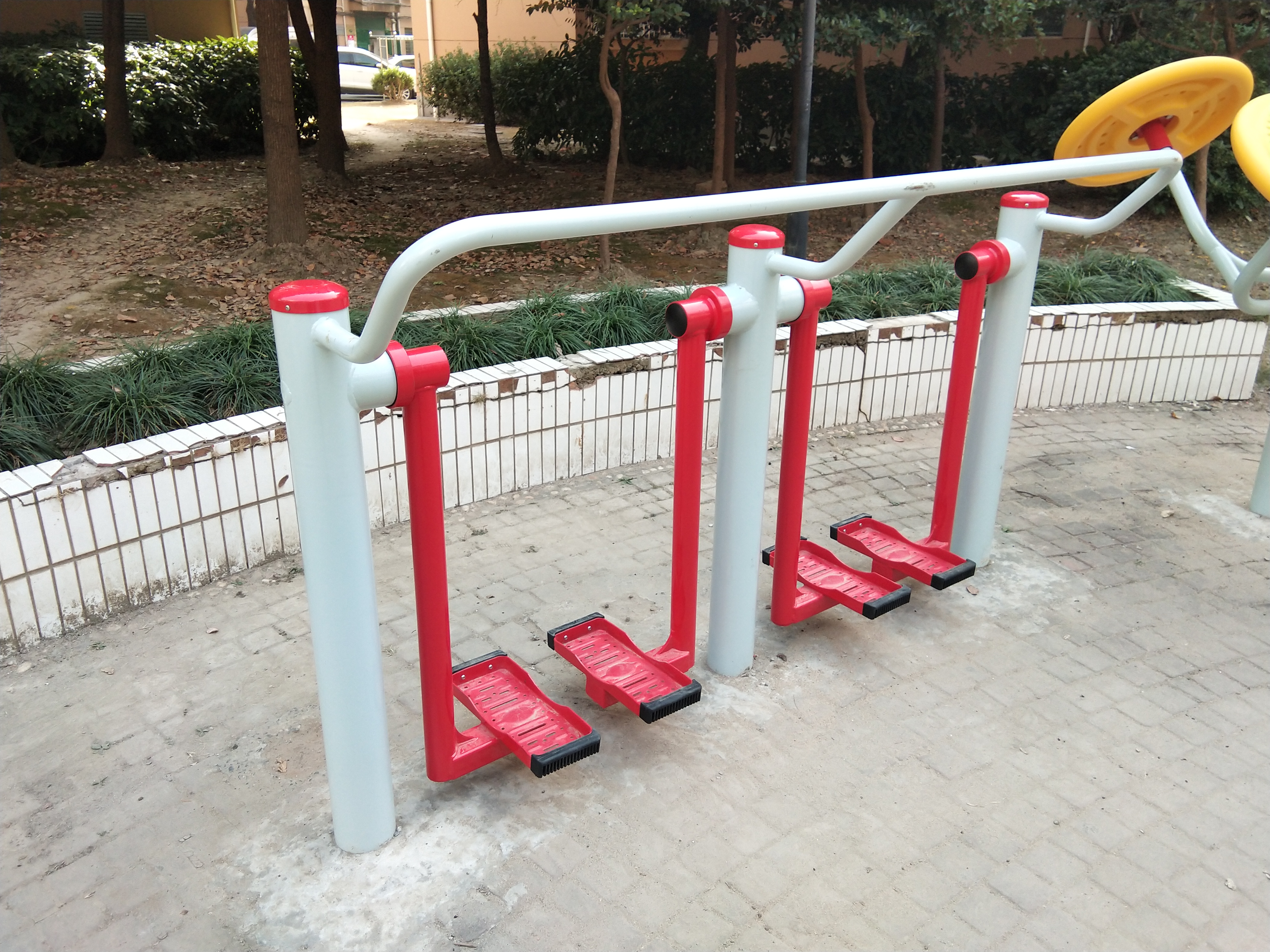 兩聯(lián)漫步機(jī)