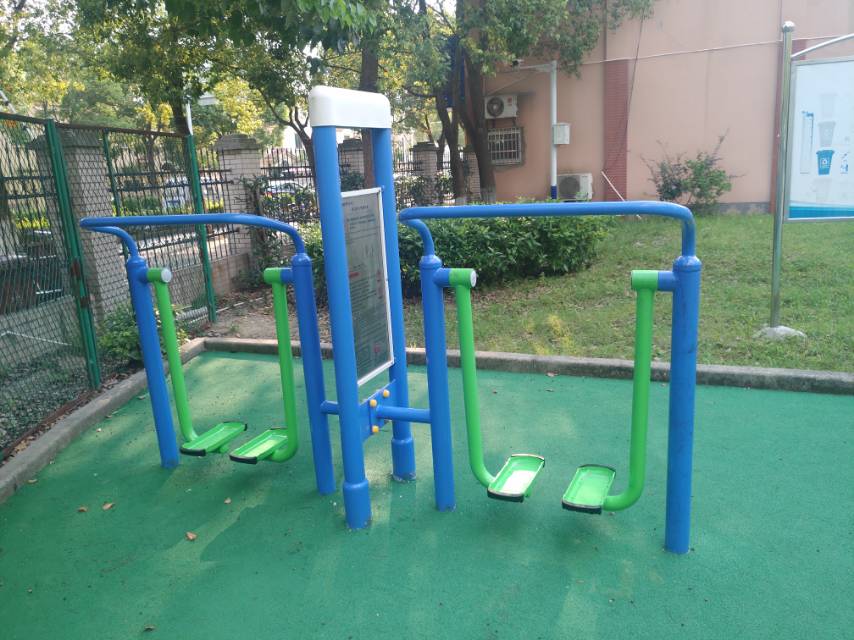 雙立柱太空漫步器 雙立柱太空漫步器