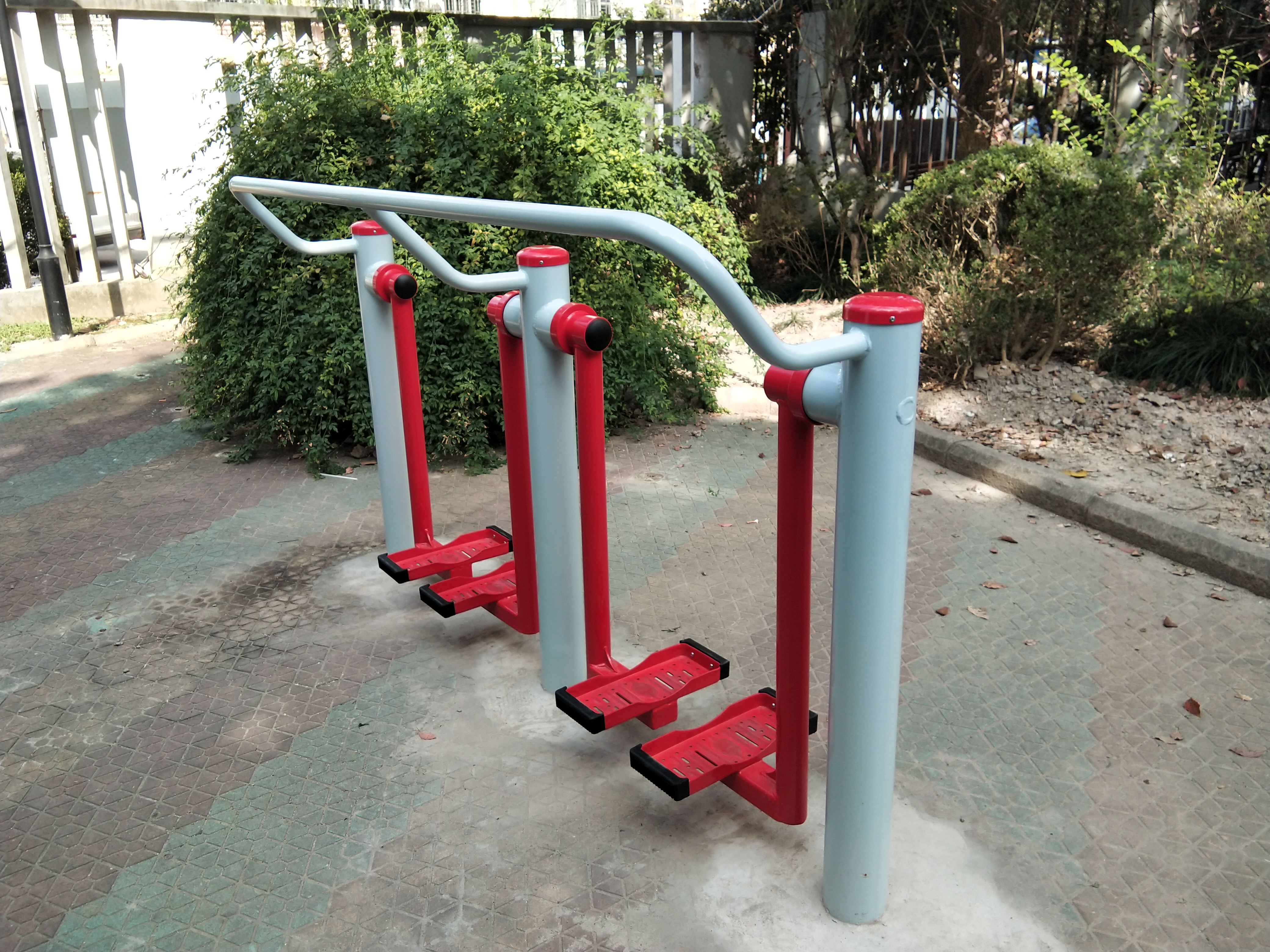 兩聯(lián)漫步機 兩聯(lián)漫步機