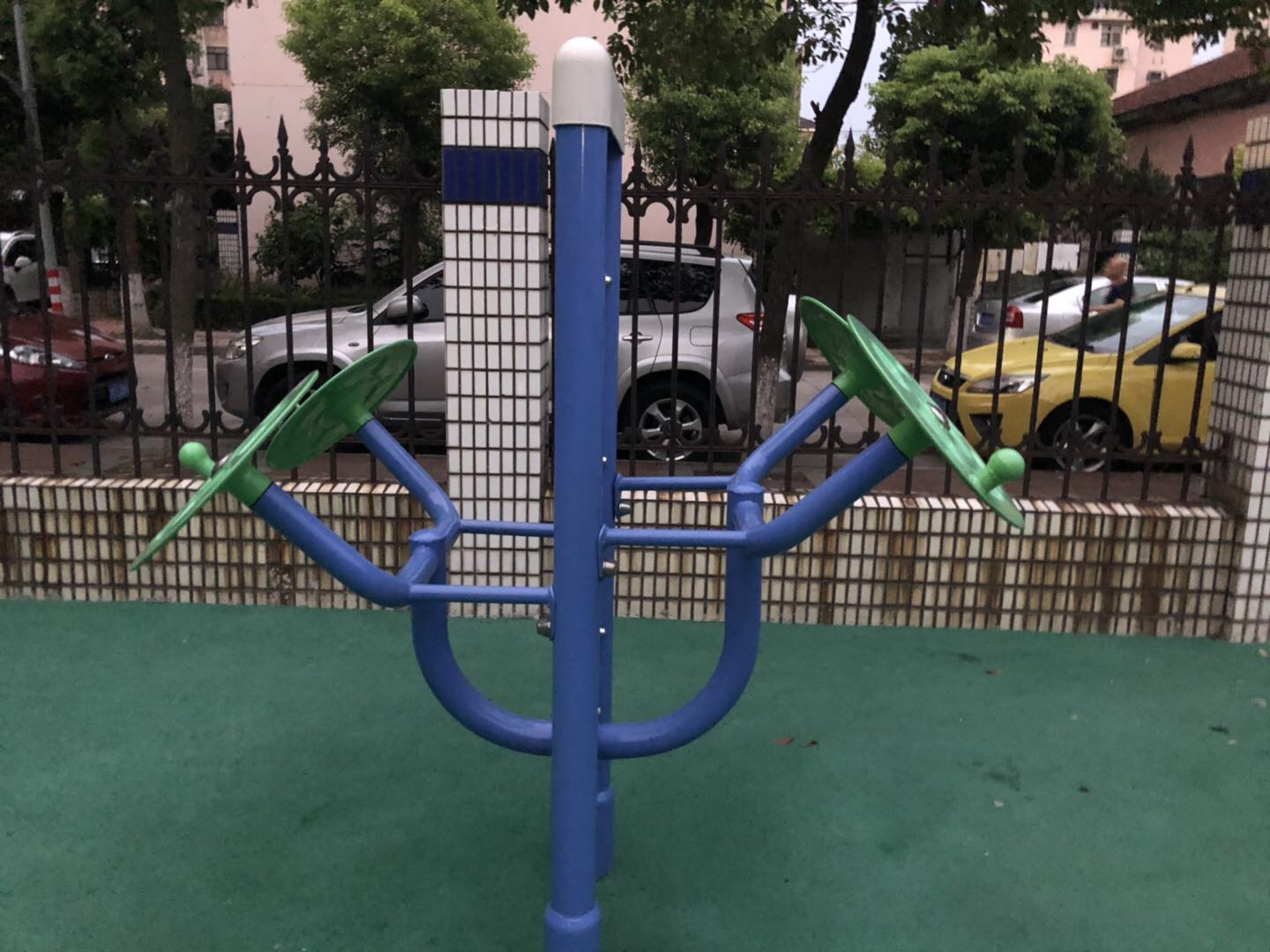 雙立柱太極揉推器