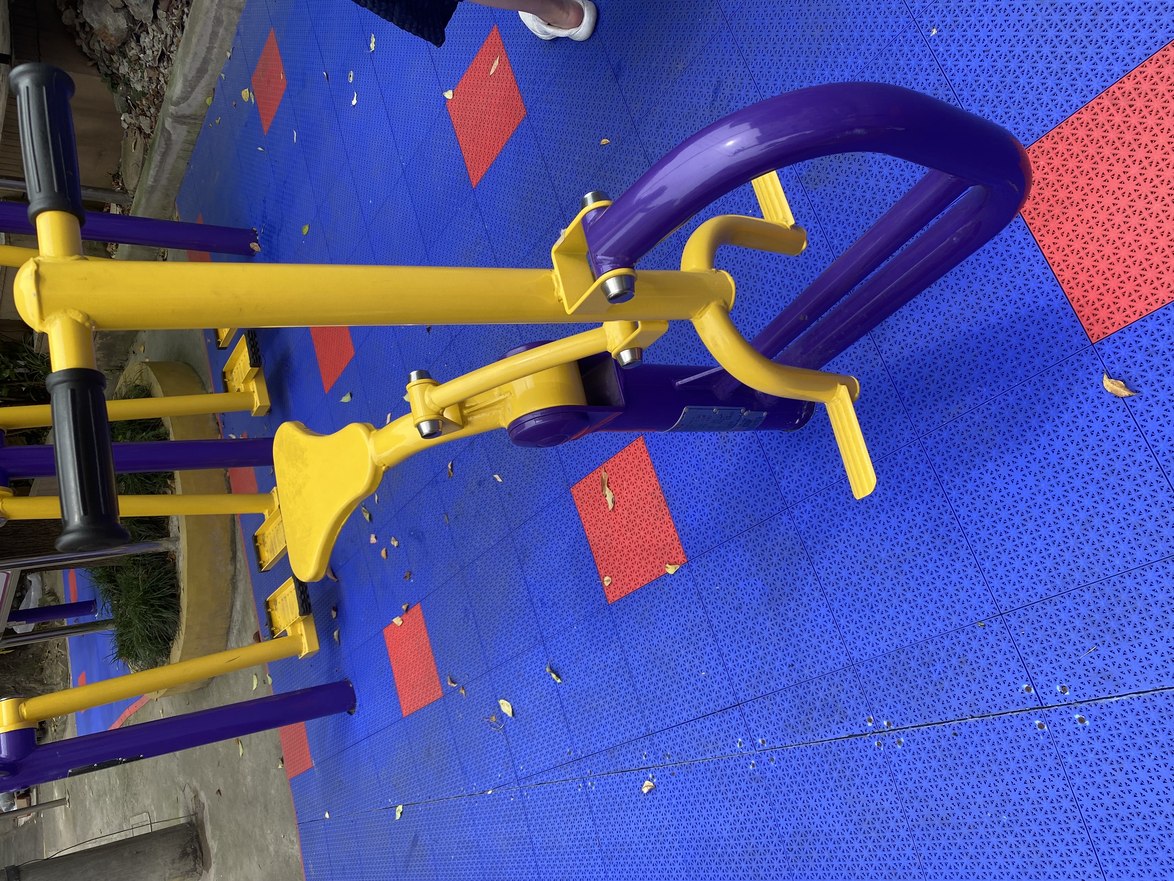 健騎機(jī) 健騎機(jī)