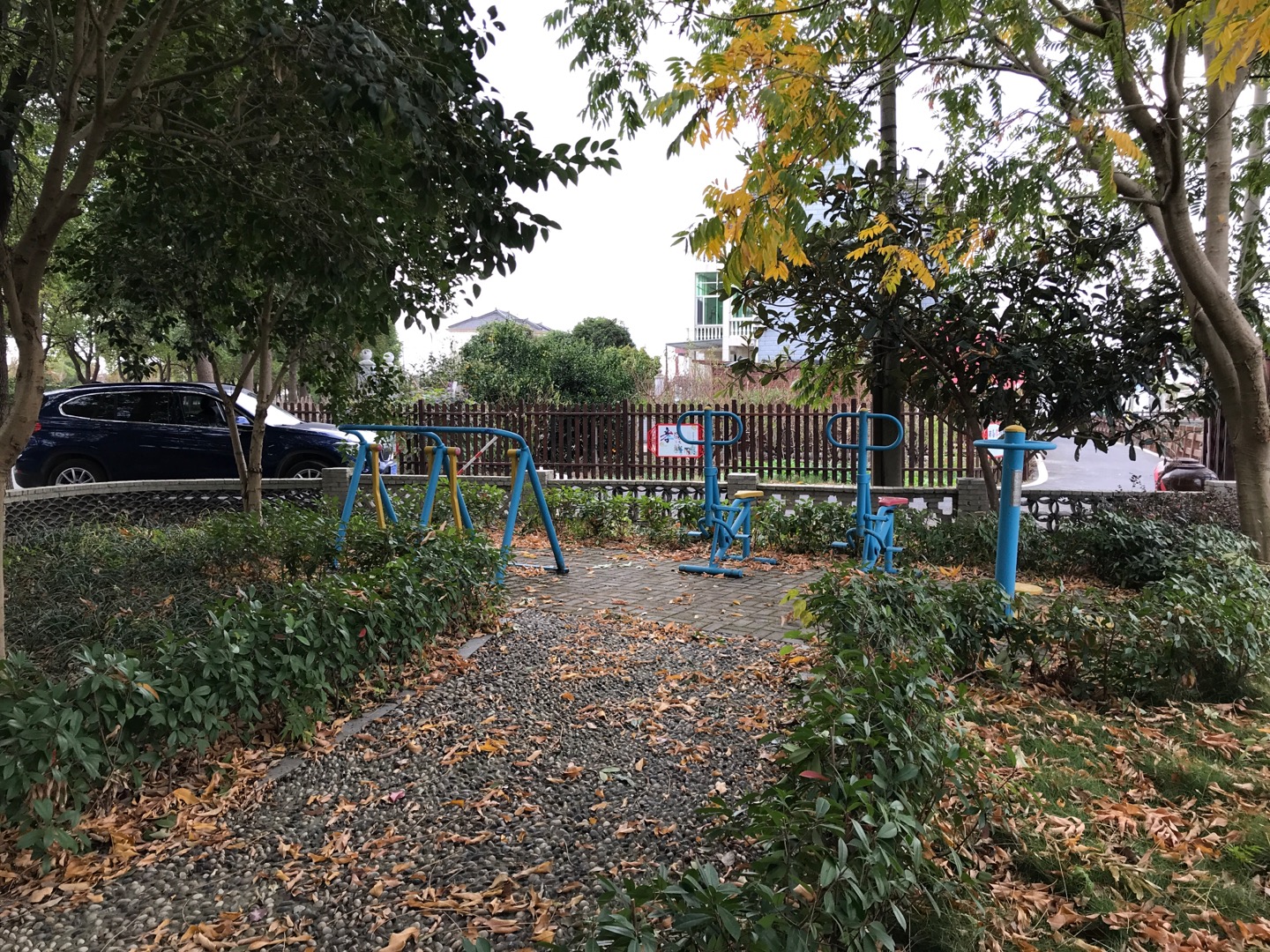 浦東新區(qū)大團(tuán)鎮(zhèn)趙橋村23組健身苑點(diǎn)