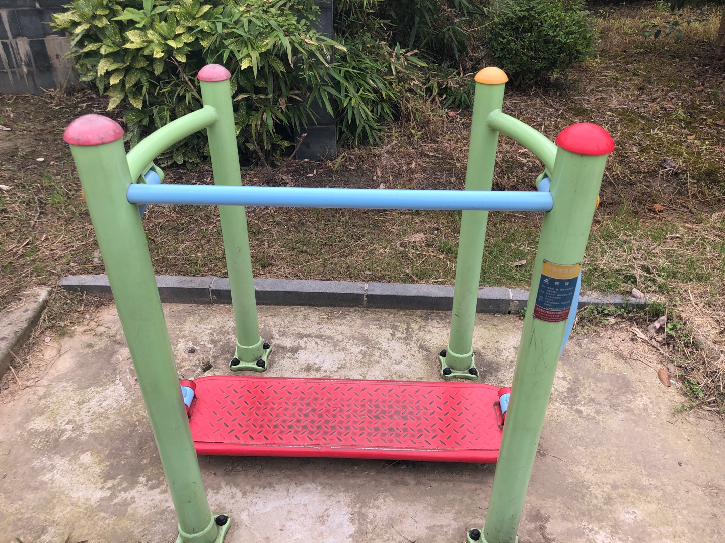 晃板健身器 晃板健身器