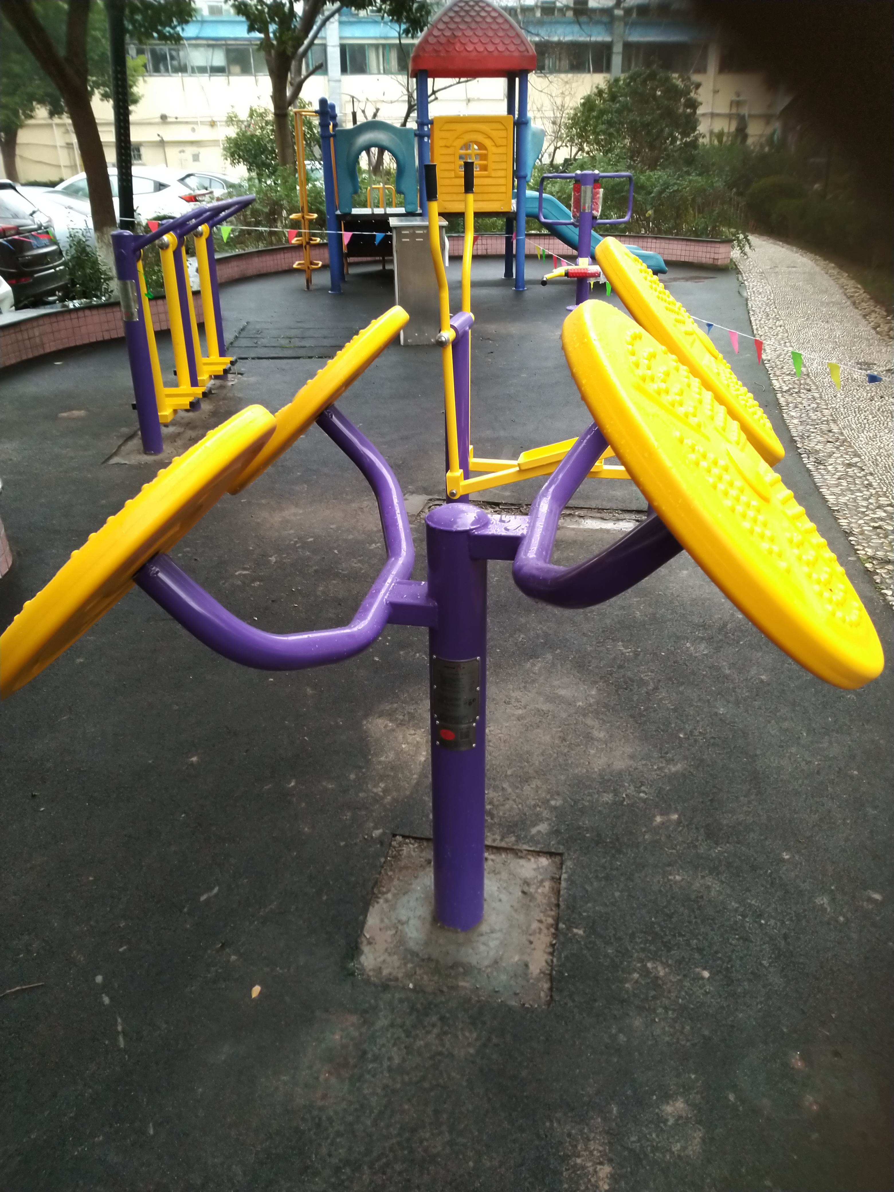 百舸馨苑健身點