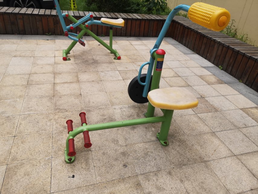 腹背鍛煉器 腹背鍛煉器