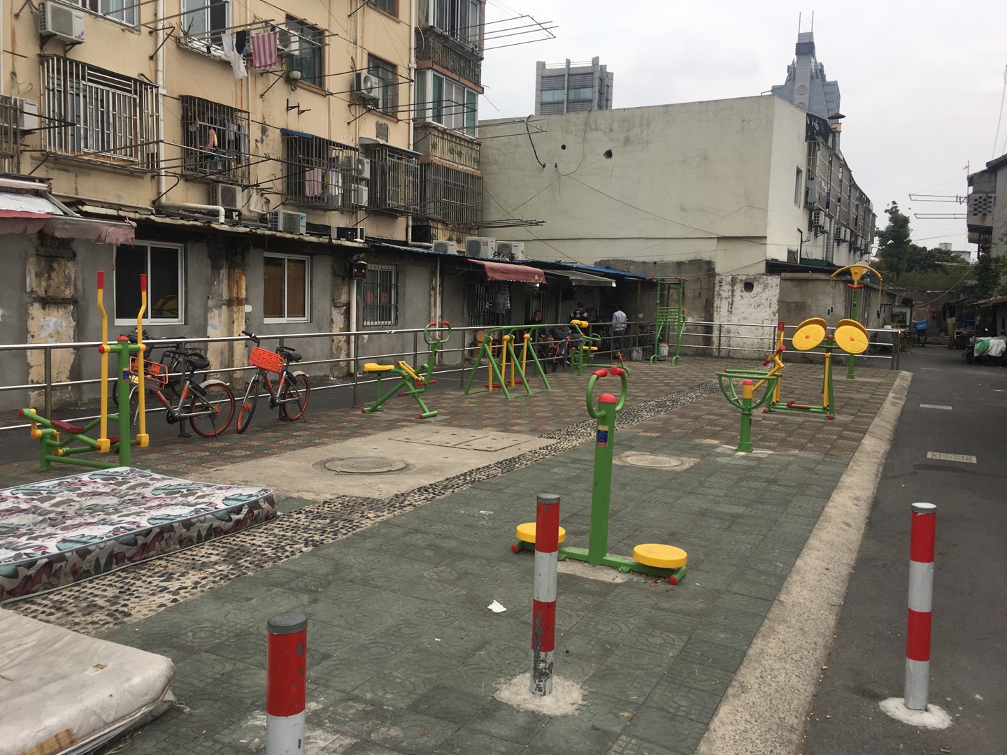 慶寧寺小區(qū)健身點(diǎn)