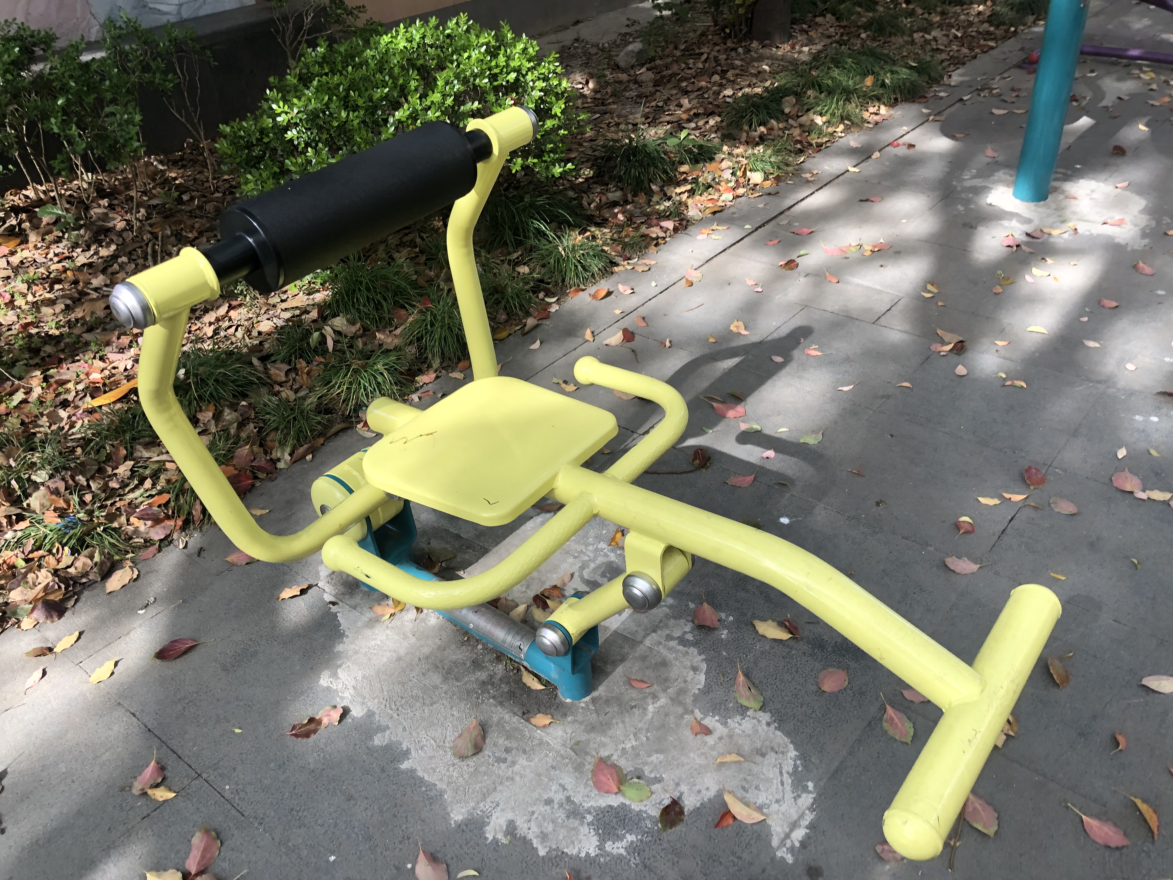 嚴(yán)中路373號(hào)健身點(diǎn)