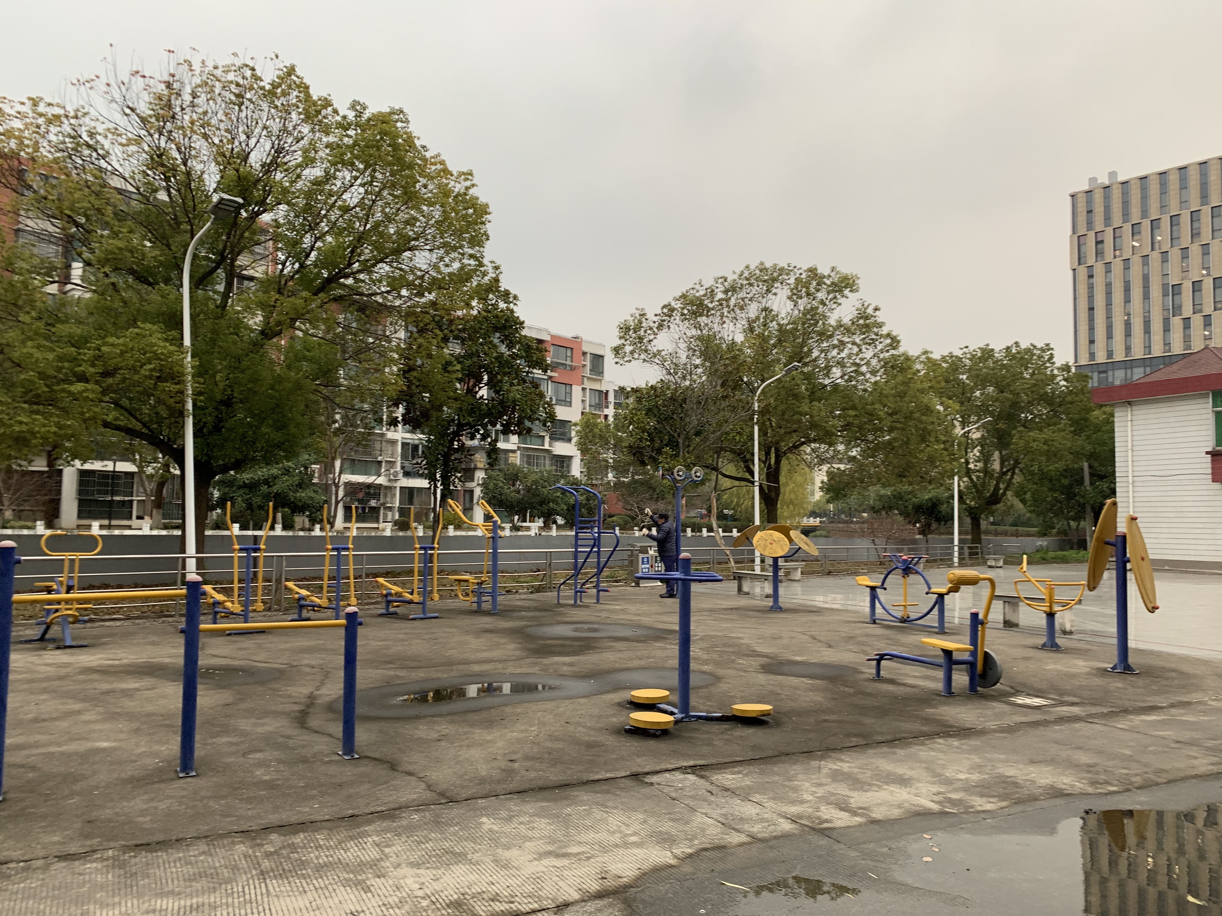 華莊村市民健身點3