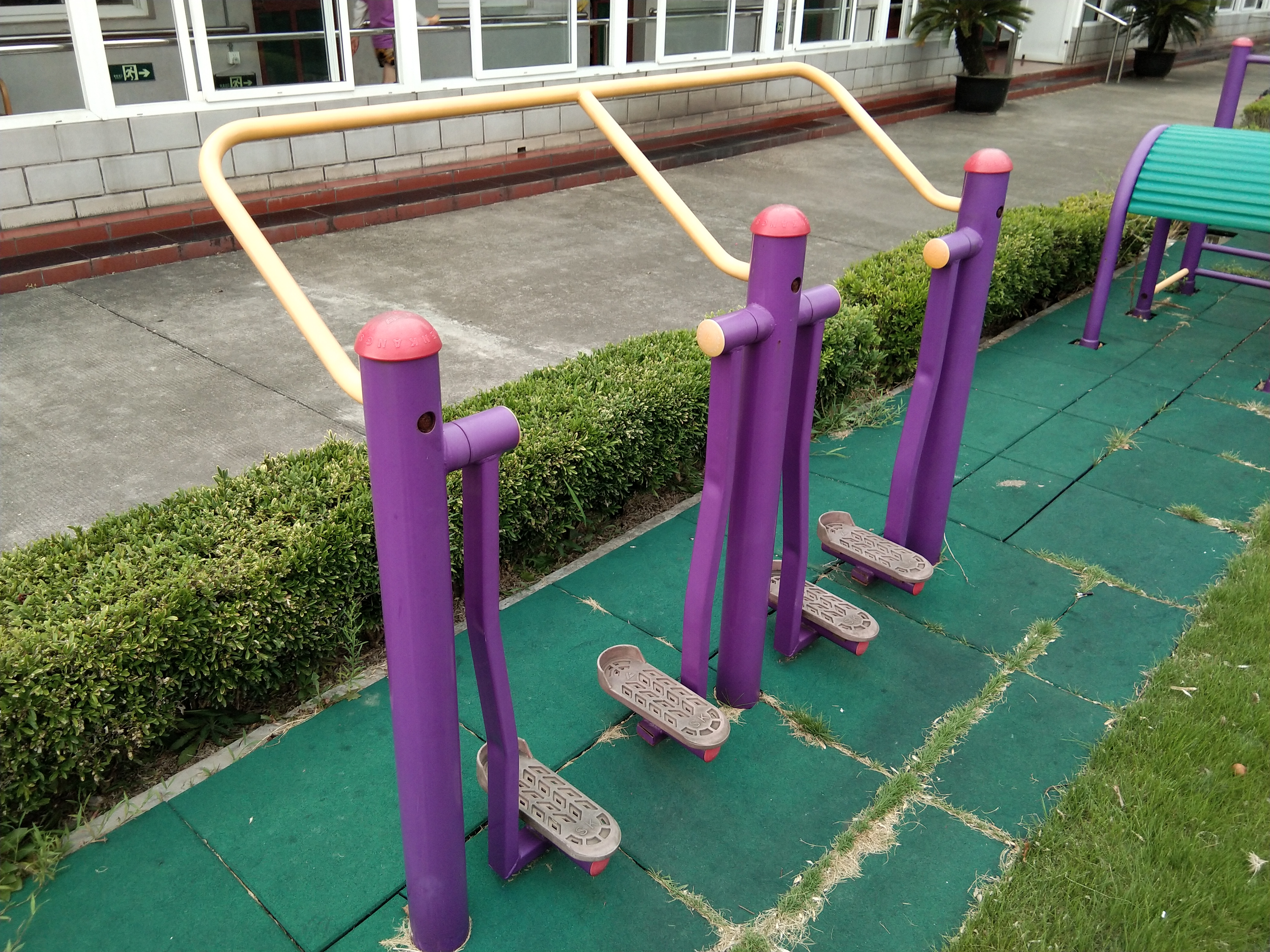 太空漫步器 太空漫步器