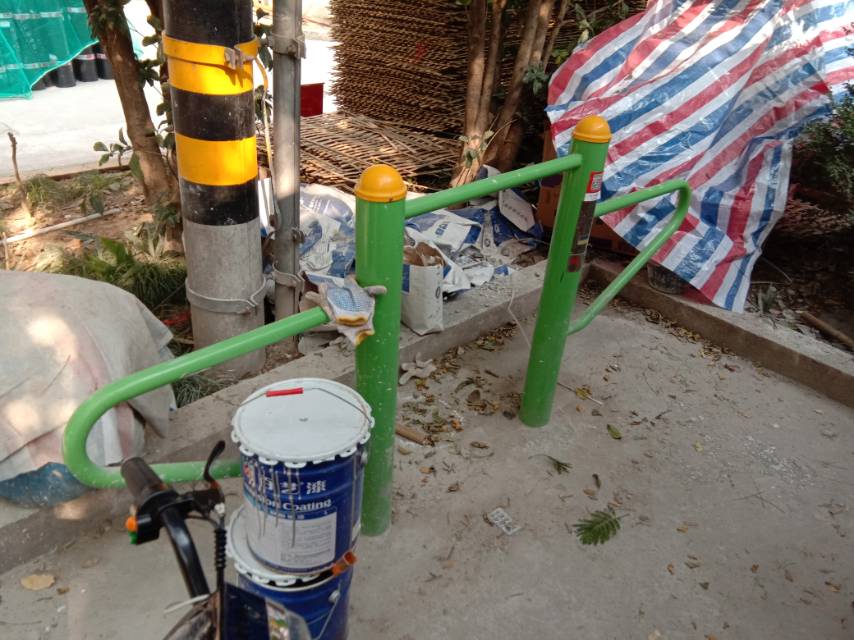 壓腿訓(xùn)練器