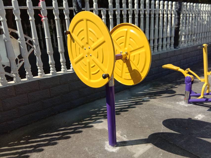 大轉(zhuǎn)輪 大轉(zhuǎn)輪