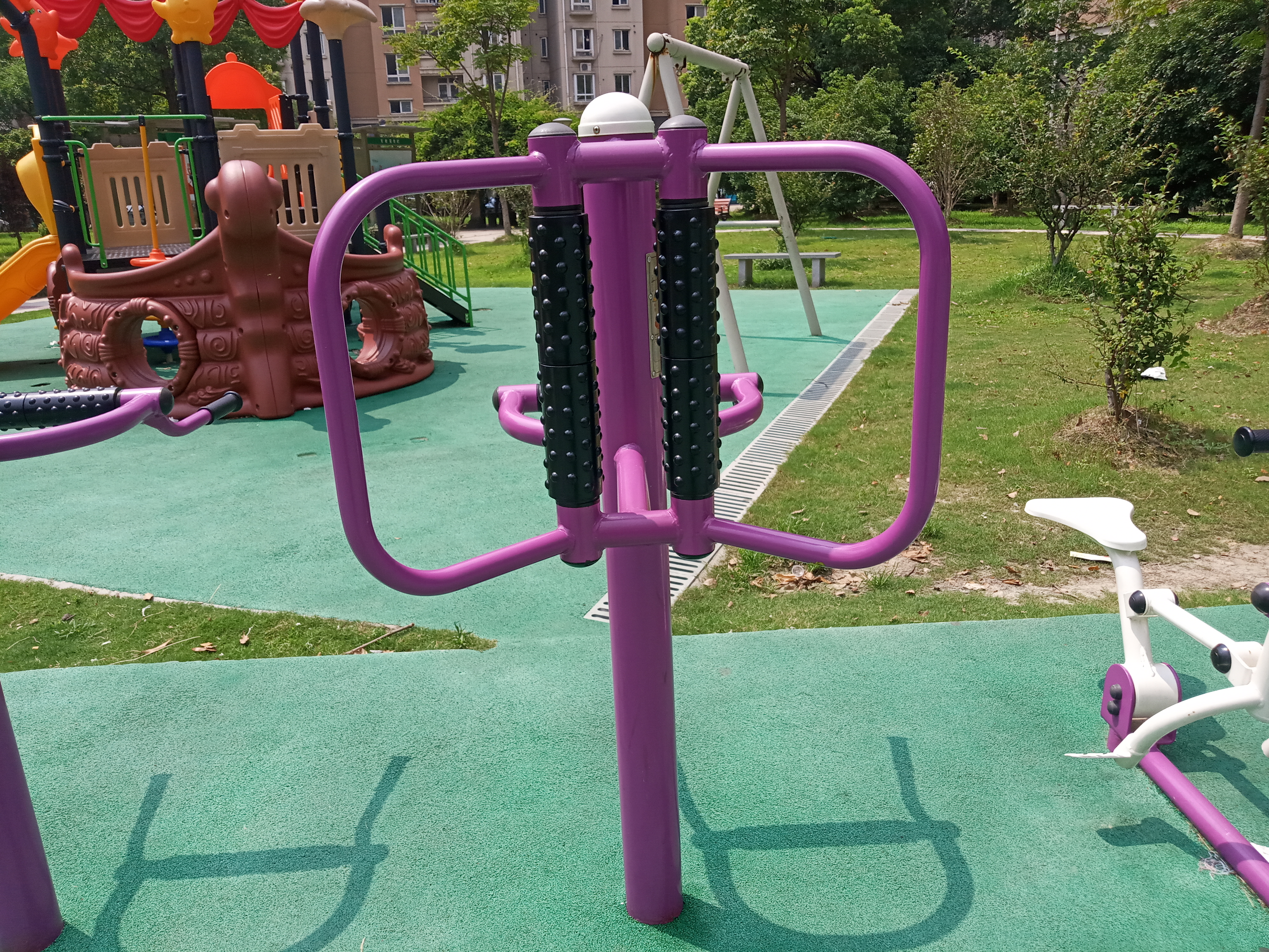 腰背按摩器 腰背按摩器