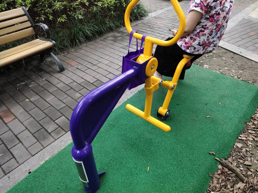 騎馬機(jī) 騎馬機(jī)