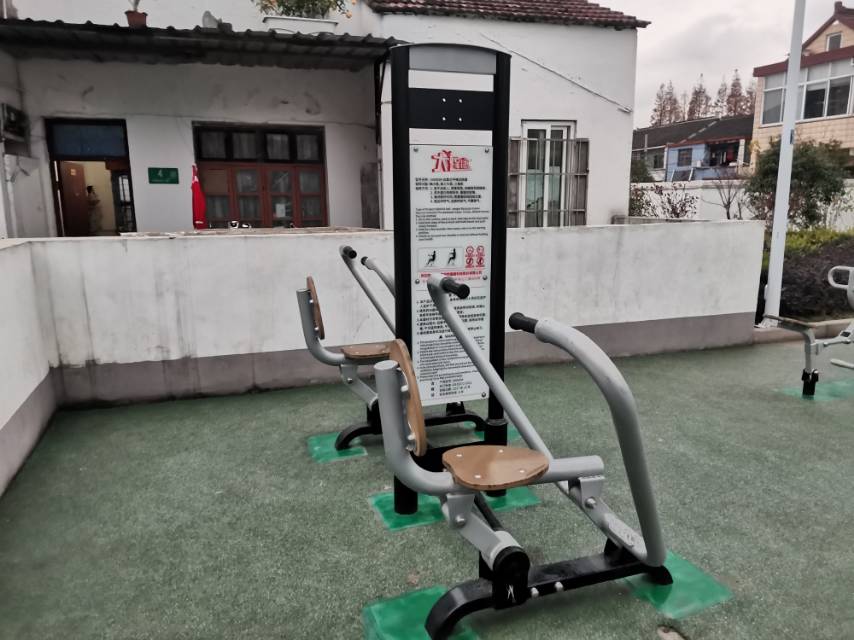 自重式平推訓練器