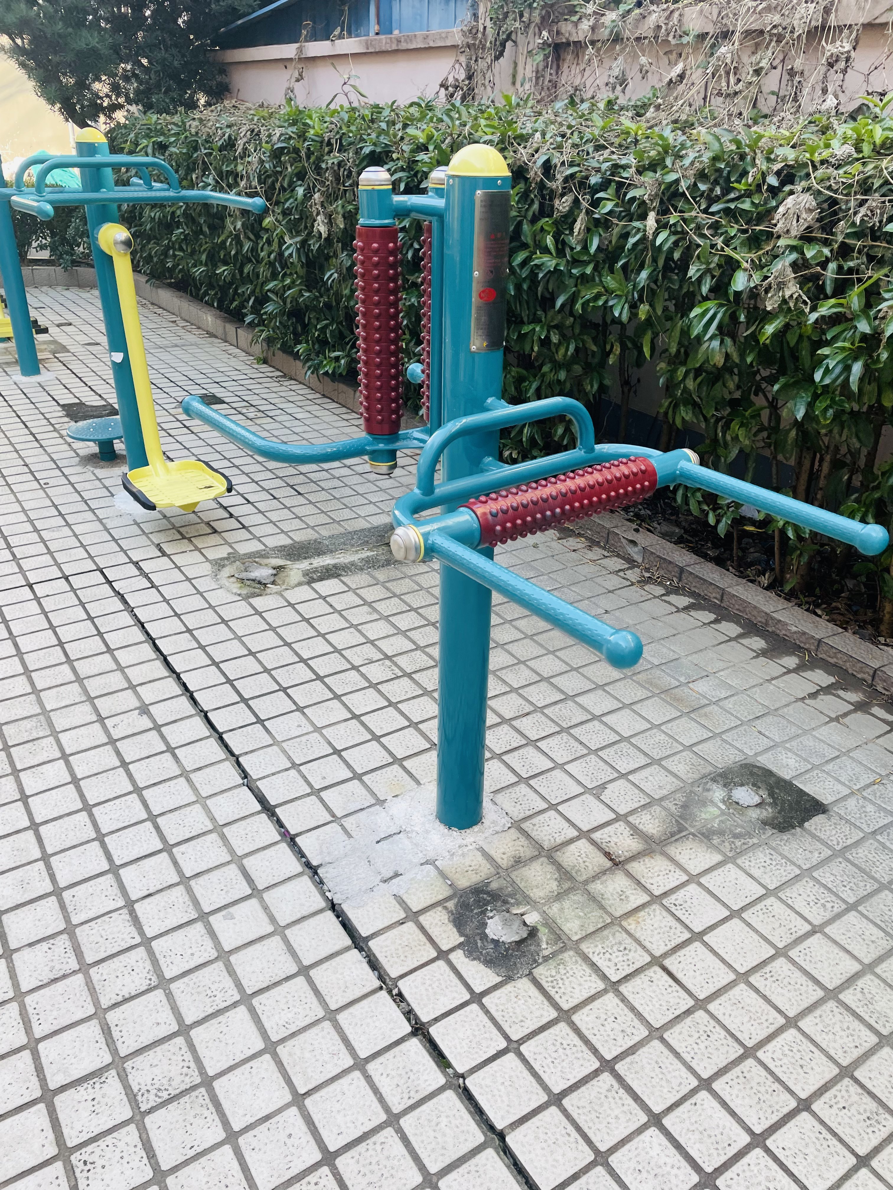 互動式腰背按摩器 互動式腰背按摩器