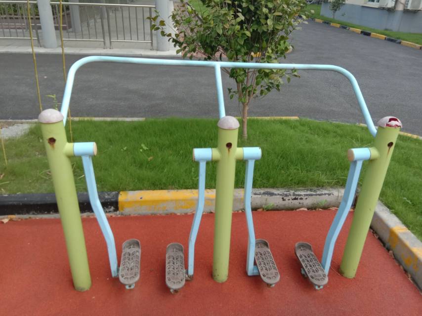 太空漫步器 太空漫步器