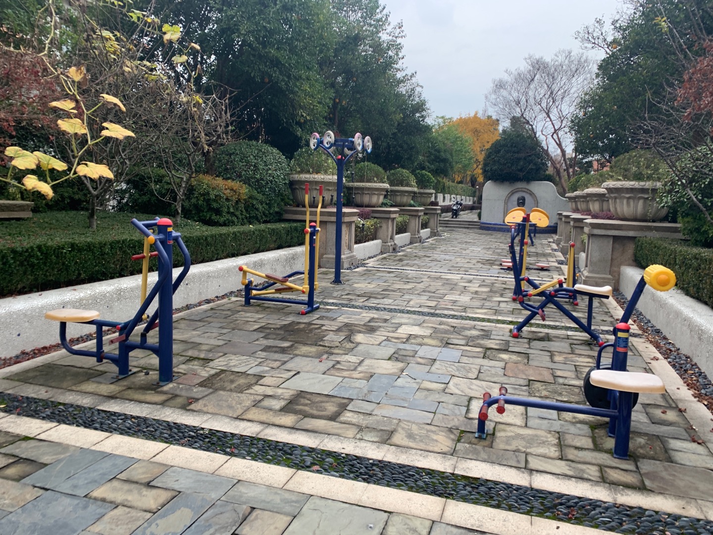 萬源一居居委B健身苑點(diǎn)