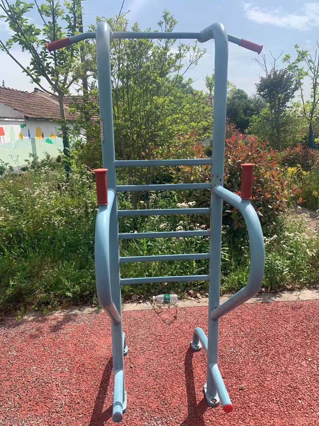 多功能訓(xùn)練器