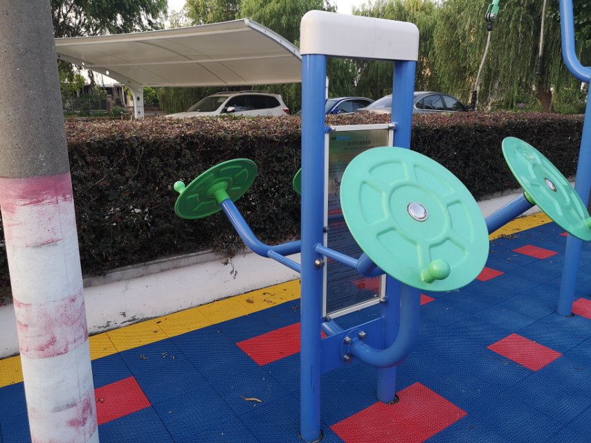 雙立柱太極揉推器 雙立柱太極揉推器