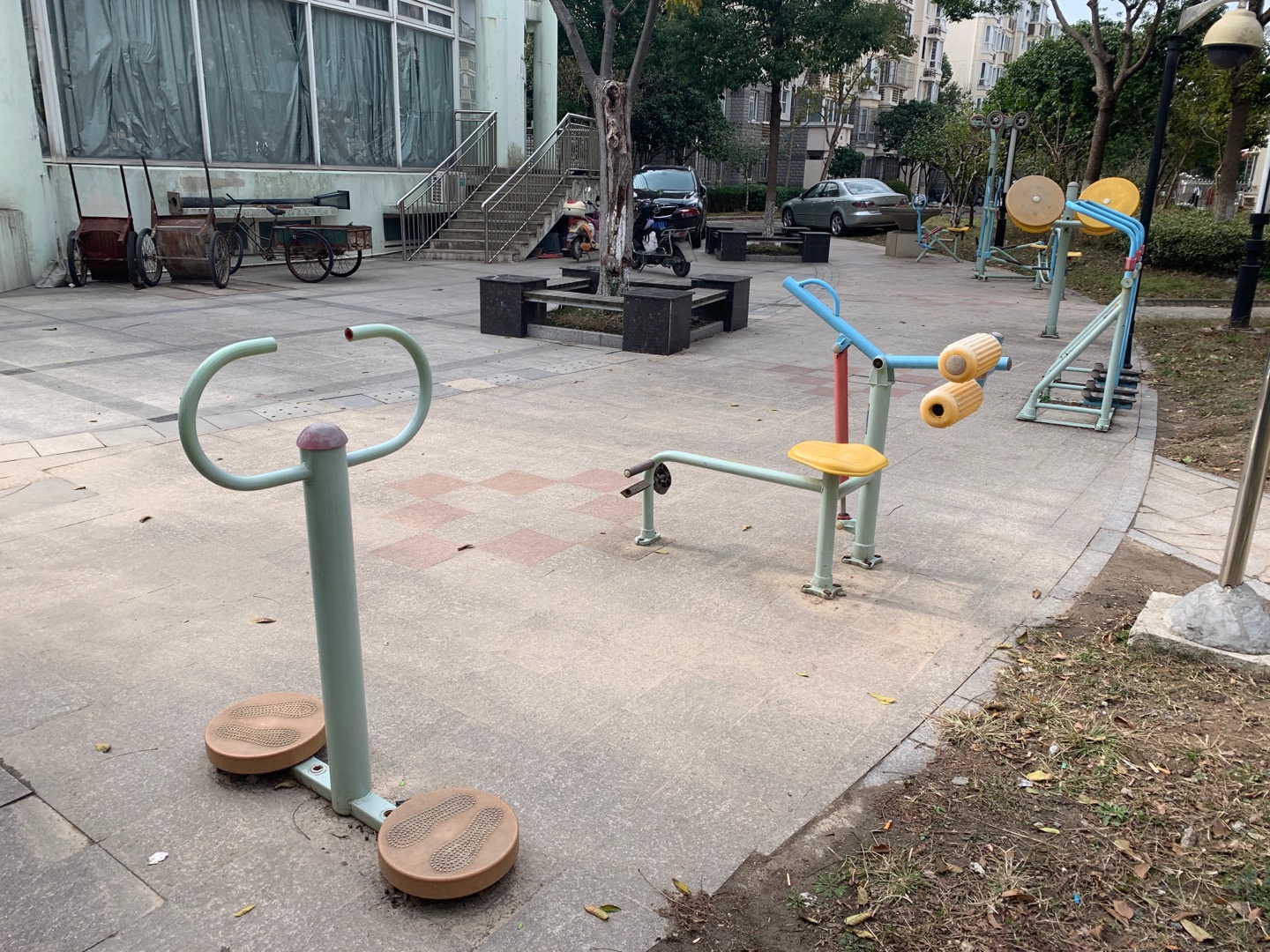 時(shí)代華庭健身點(diǎn)