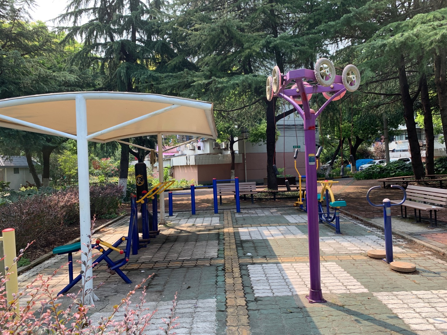 淞南一村居委一村健身點