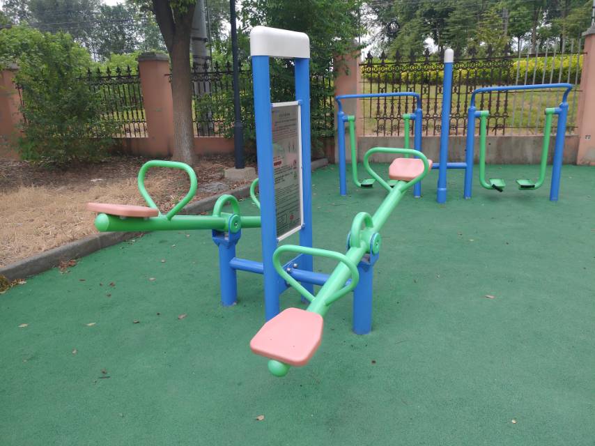 雙立柱蹺蹺板 雙立柱蹺蹺板