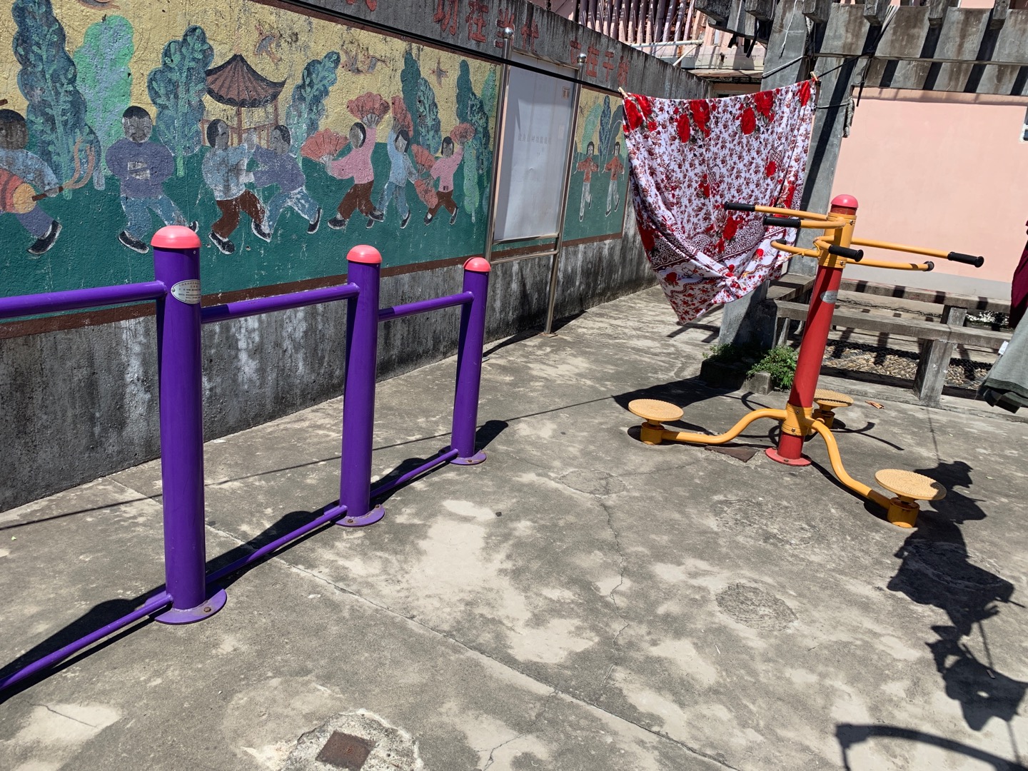 紅旗新村健身點(diǎn)