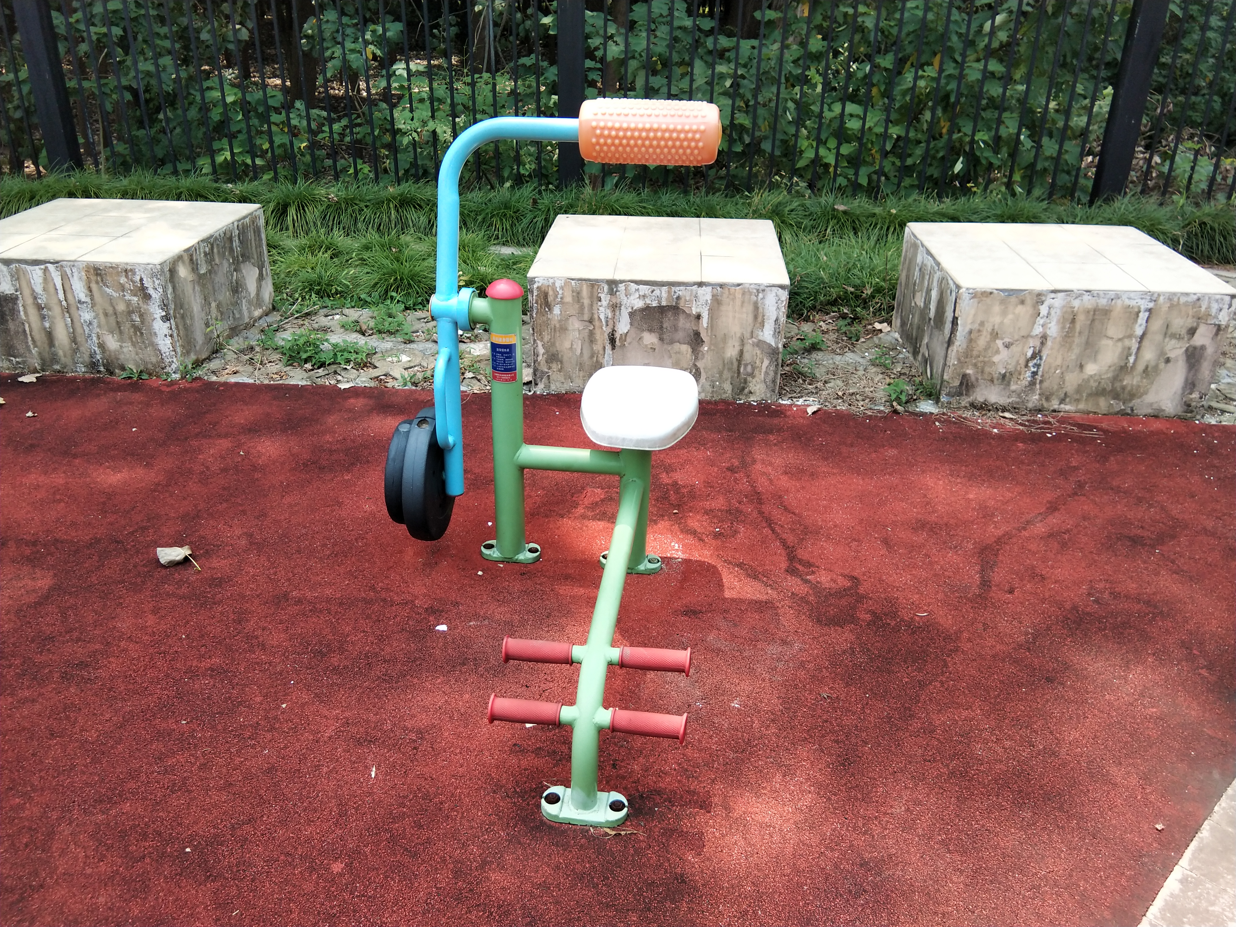 腹背鍛煉器 腹背鍛煉器