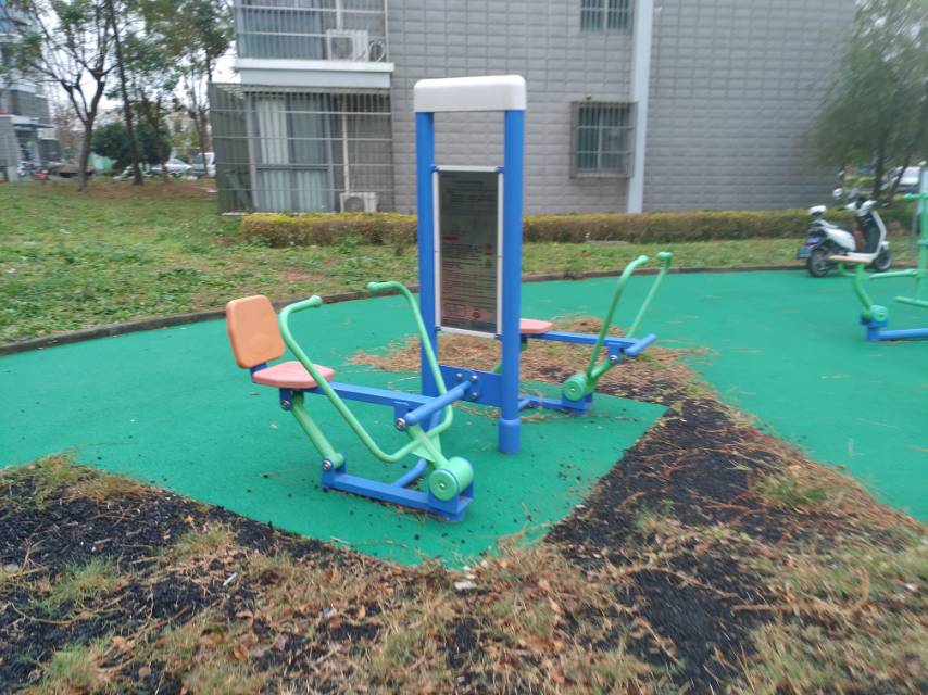 雙立柱平推平拉訓(xùn)練器