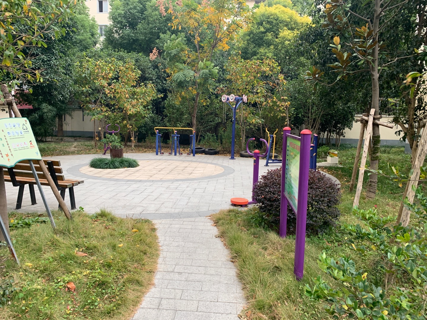 教師公寓健身點(diǎn)