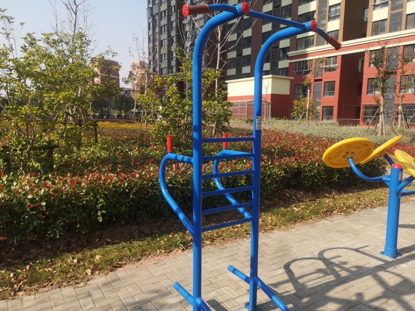 多功能訓(xùn)練器