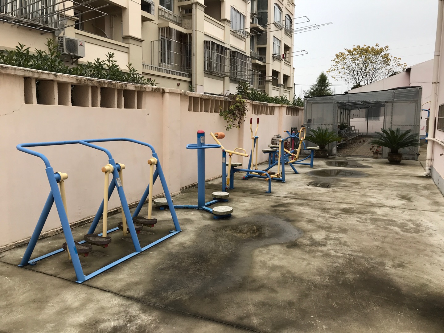 東平鎮(zhèn)陽光之家健身點