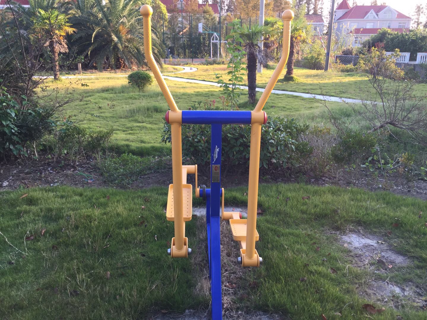 室外橢圓機(jī)