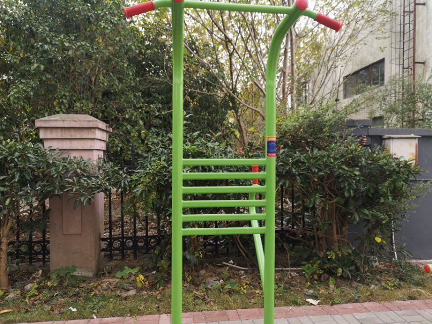 多功能訓(xùn)練器