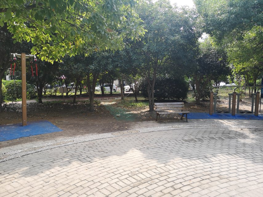 國(guó)和一村二居委健身點(diǎn)