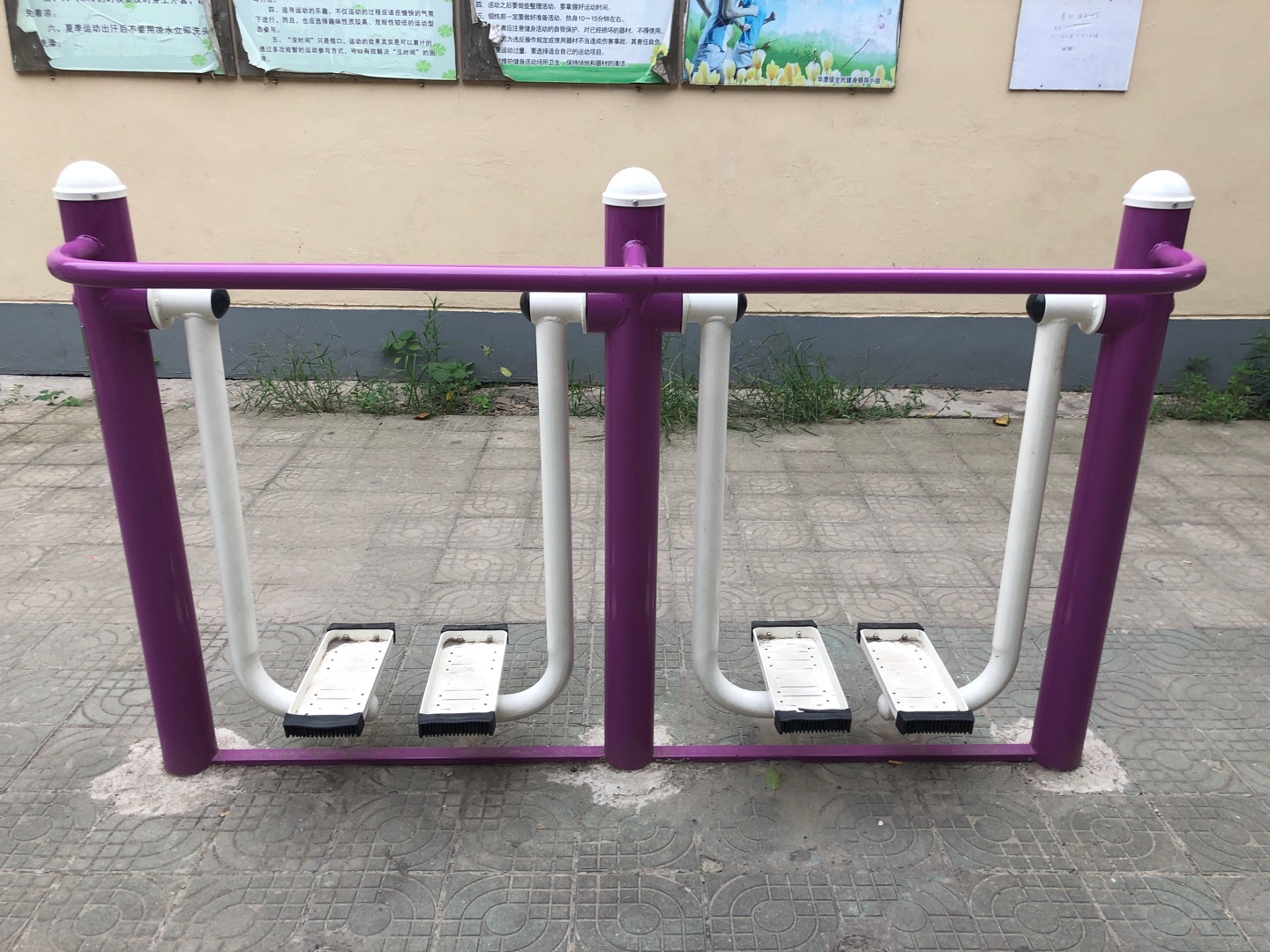 雙位漫步機(jī) 雙位漫步機(jī)