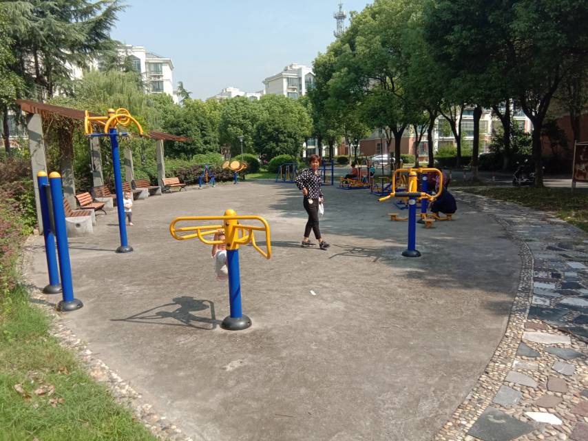 江秋新苑健身點(diǎn)（2）