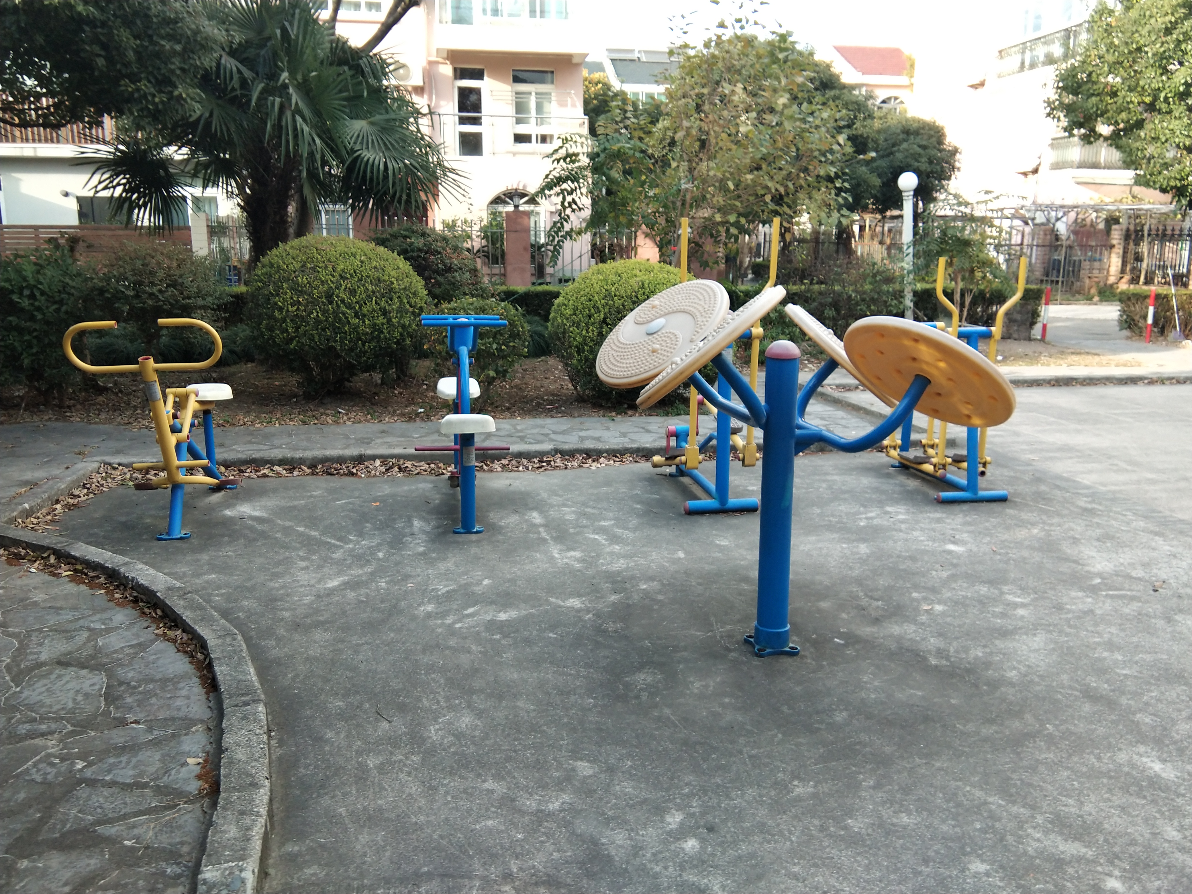 華夏金桂苑健身點2