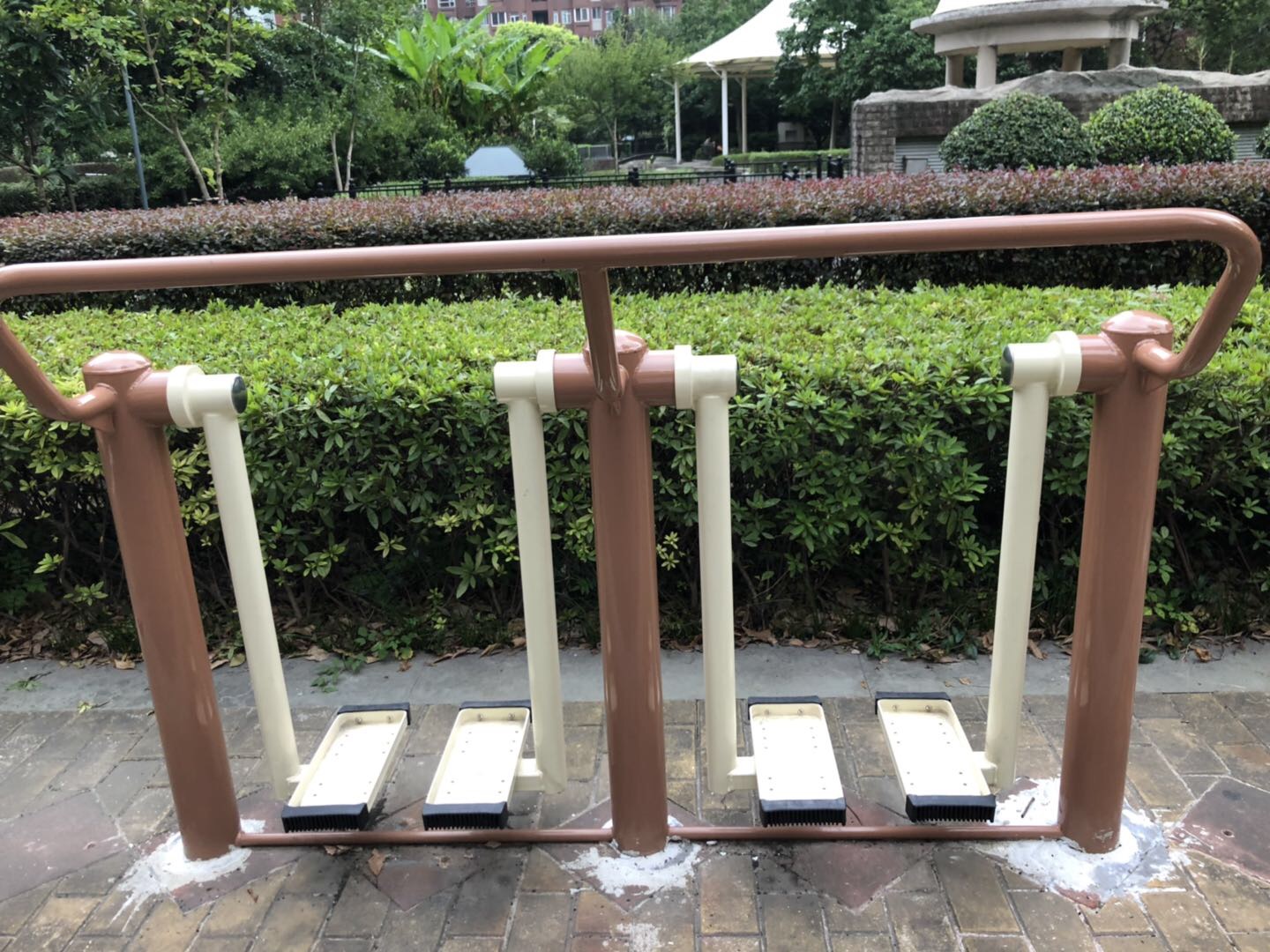 二位太空漫步機 二位太空漫步機