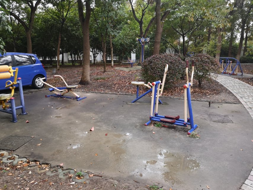 澧溪居委健身點